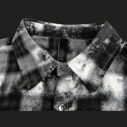 Men’s Black and White Long Sleeve Shirt